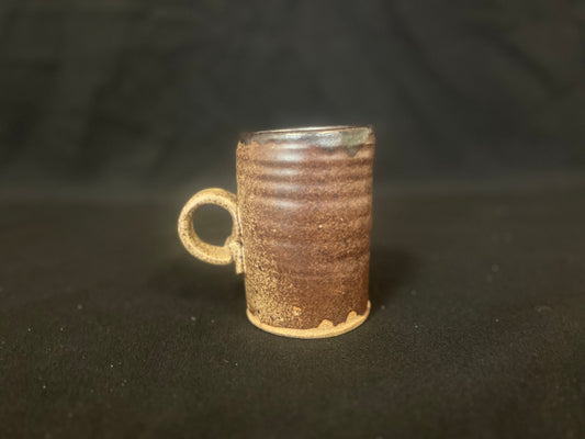 Mug large brown glazed with signature Murphy